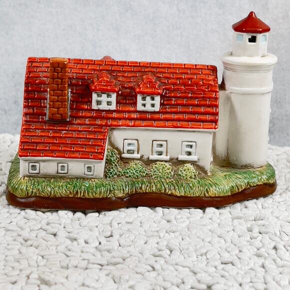 Point Betsie Lighthouse Lefton China Hand Painted 1997 #11521 Lake Michigan - Picture 4 of 13